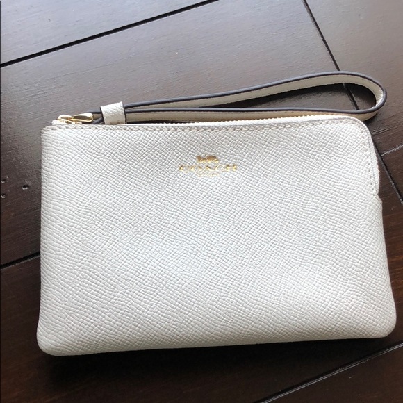 🚫 SOLD - Coach Mini Bennett Satchel Crossbody - Picture 3 of 8